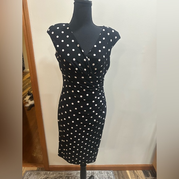 Lauren Ralph Lauren Dresses & Skirts - Lauren Ralph Lauren Dress Women’s Polka Dot size 6